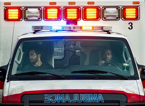 Jake Gyllenhaal, Yahya Abdul-Mateen II - Ambulance - Film