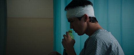 Bálint Előd - ZANOX - Kockázatok és mellékhatások - Film