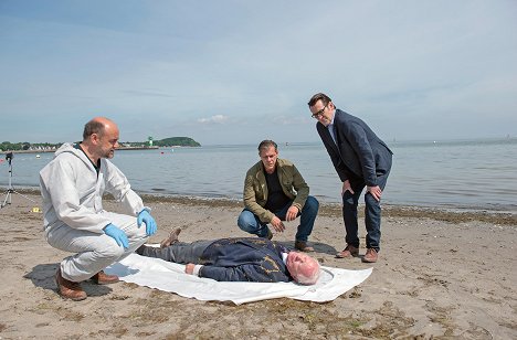 Christoph Tomanek, Sven Martinek, Arne Fuhrmann, Ingo Naujoks - Vraždy na severu - Tödliche Fracht - Z filmu