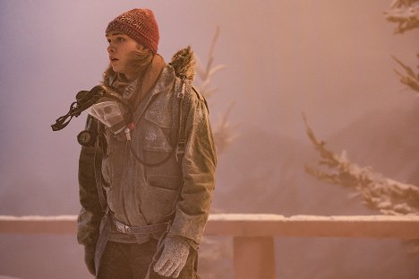 Charlie Plummer - Moonfall - De la película