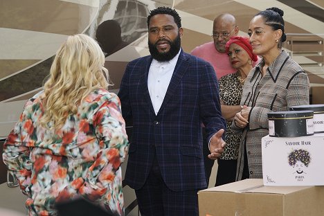 Anthony Anderson, Laurence Fishburne, Jenifer Lewis, Tracee Ellis Ross - Black-ish - Homegoing - Z filmu