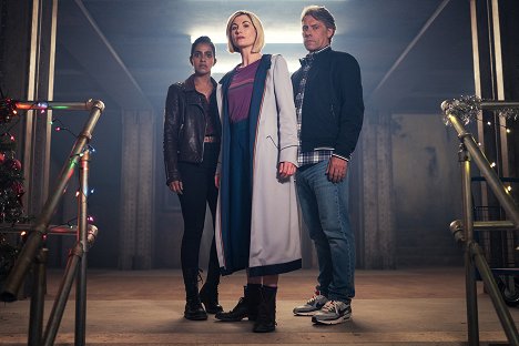 Mandip Gill, Jodie Whittaker, John Bishop - Doctor Who - Eve of the Daleks - Photos