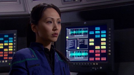 Linda Park - Star Trek: Enterprise - Terra Jedna - Z filmu