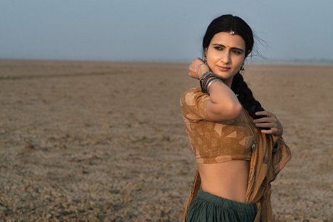 Fatima Sana Shaikh - Thar - Van film