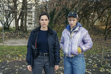 Verena Altenberger, Zoë Valks - Polizeiruf 110 - Das Licht, das die Toten sehen - Promo