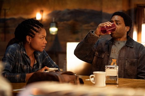 Naomie Harris, Chiwetel Ejiofor - The Man Who Fell to Earth - Hallo, Spaceboy - De la película