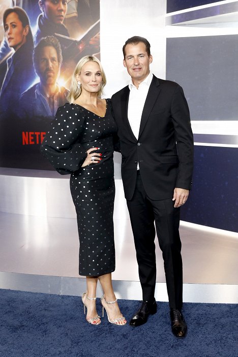 The Adam Project World Premiere at Alice Tully Hall on February 28, 2022 in New York City - Molly Sims, Scott Stuber