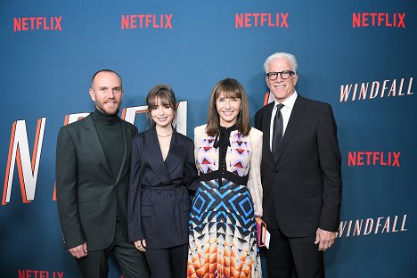 "Windfall" LA Special Screening on March 11, 2022 in West Hollywood, California - Charlie McDowell, Lily Collins, Mary Steenburgen, Ted Danson - Windfall - De eventos