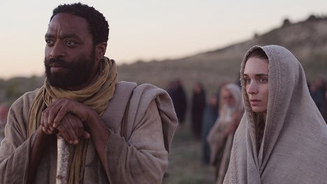 Chiwetel Ejiofor, Rooney Mara - Máří Magdaléna - Z filmu