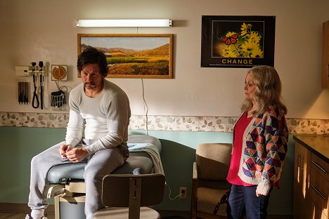 Mark Wahlberg, Jacki Weaver - Father Stu - Photos