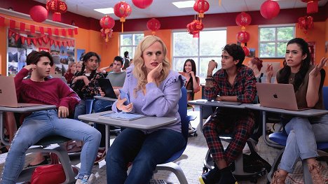 Joshua Colley, Avantika, Rebel Wilson, Michael Cimino, Jade Bender - Senior Year - Film