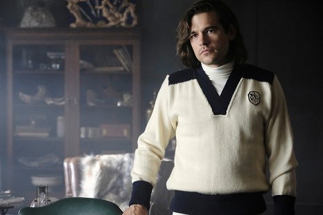 Jason Ralph - The Magicians - The 4-1-1 - Do filme