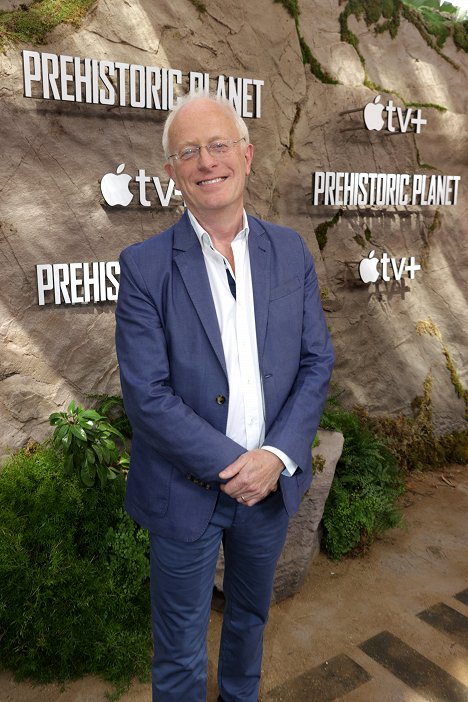 Apple’s “Prehistoric Planet” premiere screening at AMC Century City IMAX Theatre in Los Angeles, CA on May 15, 2022 - Mike Gunton - Prehistorická planeta - Z akcí