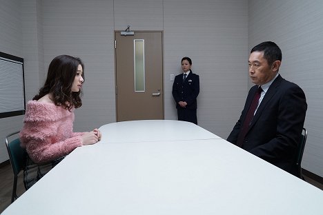Rika Adachi, Takashi Naitō - Kasóken no onna - 200 no kantei - Filmfotos
