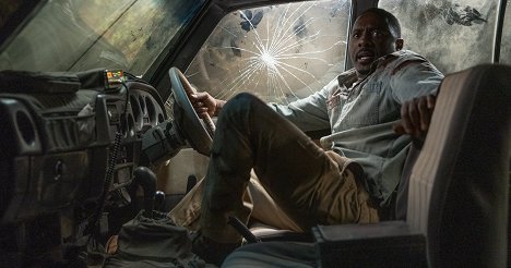 Idris Elba - Beast - Van film