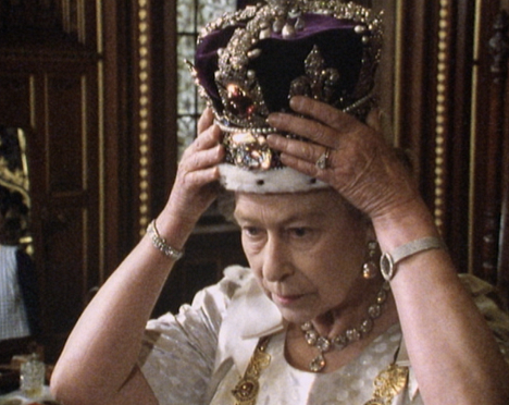 kuningatar Elisabet II - Elizabeth - Kuvat elokuvasta