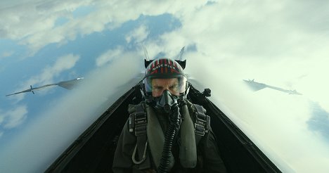Tom Cruise - Top Gun: Maverick - Photos
