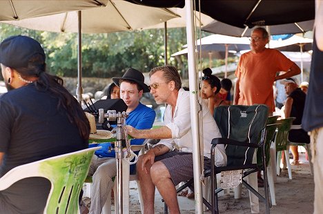 Michel Franco, Tim Roth - Sundown - Tournage