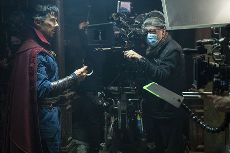 Benedict Cumberbatch, John Mathieson - Doctor Strange in the Multiverse of Madness - Van de set