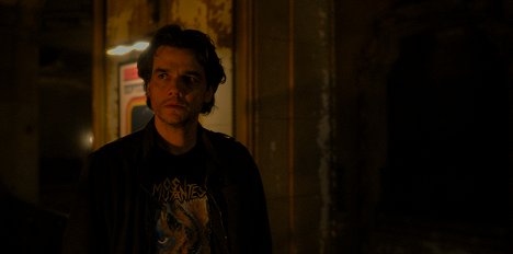 Wagner Moura - Dívka, která se třpytila - Náhrada - Z filmu