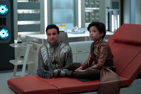 Huse Madhavji, Ian Ho - Star Trek: Strange New Worlds - Lift Us Where Suffering Cannot Reach - De la película