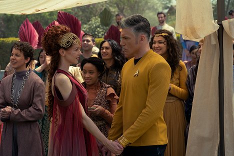 Lindy Booth, Anson Mount - Star Trek: Strange New Worlds - Lift Us Where Suffering Cannot Reach - Photos