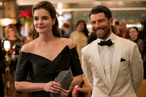 Betsy Brandt, Max Greenfield - The Valet - Photos