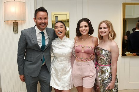 Netflix Senior Year Special Screening and Reception at The London West Hollywood at Beverly Hills on May 10, 2022 in West Hollywood, California - Alex Hardcastle, Ana Yi Puig, Molly Brown, Angourie Rice - Senior Year - Events