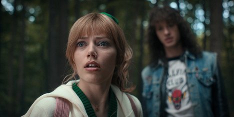 Grace Van Dien, Joseph Quinn - Stranger Things - Chapitre un : Le club du feu de l'enfer - Film