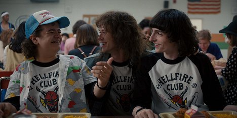 Gaten Matarazzo, Joseph Quinn, Finn Wolfhard - Stranger Things - Chapitre un : Le club du feu de l'enfer - Film