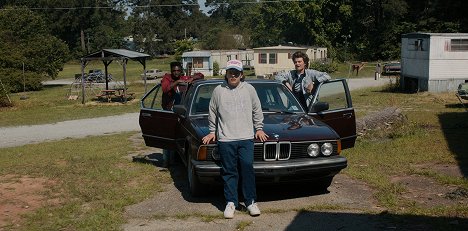 Caleb McLaughlin, Gaten Matarazzo, Joe Keery