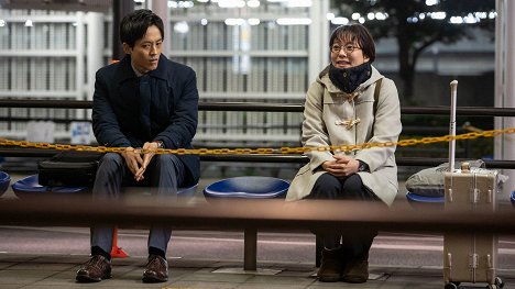 Tori Matsuzaka, Anne Suzuki - How to Be Likable in a Crisis - Episode 2 - Photos