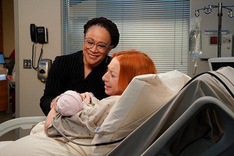 S. Epatha Merkerson - Chicago Med - Reality Leaves a Lot to the Imagination - Film