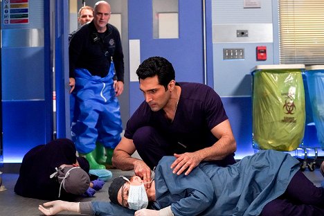 Dominic Rains - Nemocnice Chicago Med - What You Don't Know Can't Hurt You - Z filmu