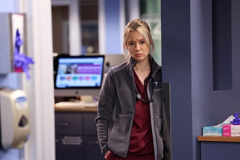 Kristen Hager - Nemocnice Chicago Med - The Things We Thought We Left Behind - Z filmu