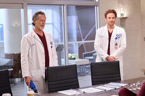 Steven Weber, Nick Gehlfuss - Chicago Med - Status Quo, aka the Mess We're In - Photos