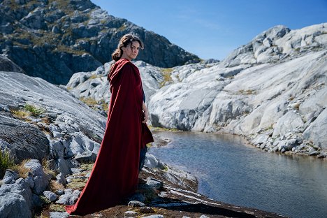 Nazanin Boniadi - Der Herr der Ringe: Die Ringe der Macht - Season 1 - Werbefoto