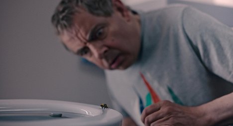 Rowan Atkinson - Man vs. Bee - Chapter 6 - Filmfotos
