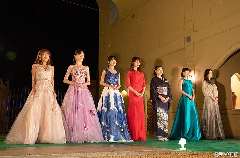 Rio Teramoto, Ičika Osaki, Rie Kitahara, Reina Triendl, Riko Narumi, Wakana Aoi, Sei Matobu