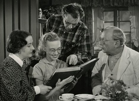 Inger Lassen, Annemette Svendsen, Knud Heglund - Den gamle mølle på Mols - Filmfotos