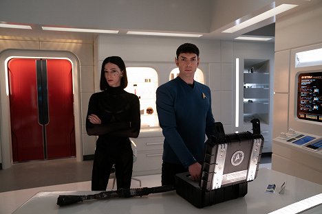 Jesse James Keitel, Ethan Peck - Star Trek: Podivné nové světy - Zpěv Sirén - Promo