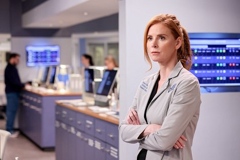 Sarah Rafferty - Chicago Med - May Your Choices Reflect Hope, Not Fear - Photos