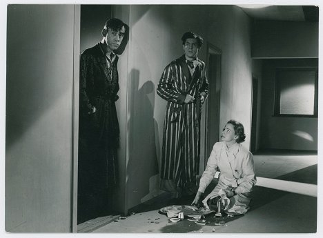 Holger Löwenadler, Karl-Arne Holmsten, Margareta Fahlén - Kvinna i vitt - Filmfotos