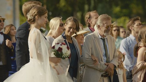 Anna Mészöly, Andrea Moldvai Kiss, Zoltán Mucsi - Együtt kezdtük - De la película