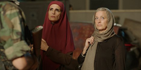 Raida Adon, Anneke von der Lippe - Bortført - De la película