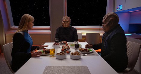 Adrianne Palicki, Peter Macon, Chad L. Coleman - The Orville - A Tale of Two Topas - Van film