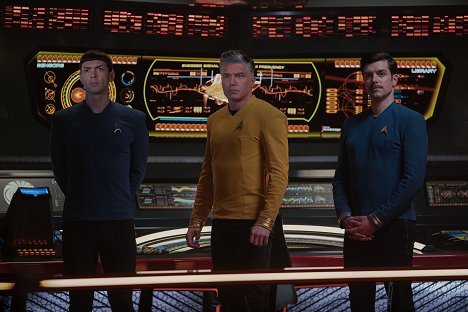 Ethan Peck, Anson Mount, Dan Jeannotte - Star Trek: Strange New Worlds - Die Kunst der Gnade - Filmfotos