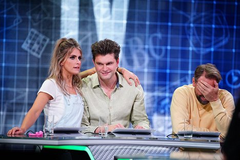 Sarah Mangione, Lutz van der Horst - Der große IQ-Test - Photos