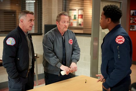 David Eigenberg, Christian Stolte - Chicago Fire - Hot and Fast - Photos
