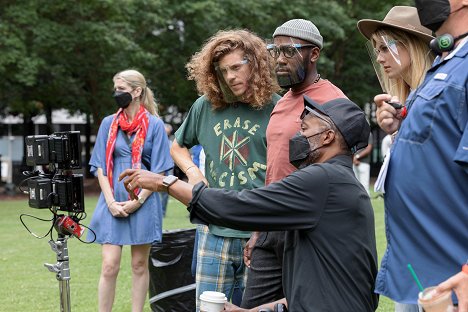 Blake Anderson, Lamorne Morris - Woke - A Knight in the Park - Tournage